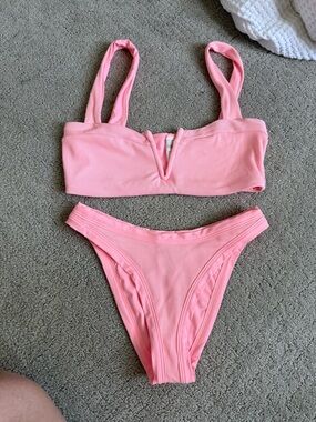 l*space Pink Ribbed V-Notch Bikini Top and High-Cut Bottoms